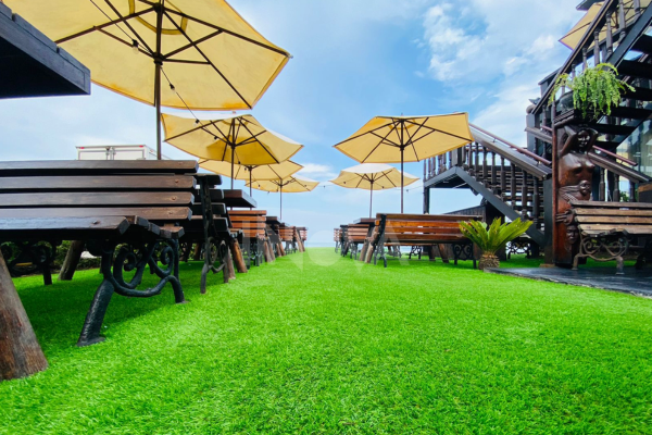 Grass artificial en jardines